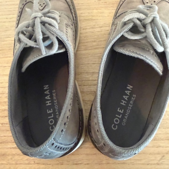 Cole Haan Grand Series Wingtip Oxford Shoes Gray Suede Men’s 7.5M - Picture 6 of 7